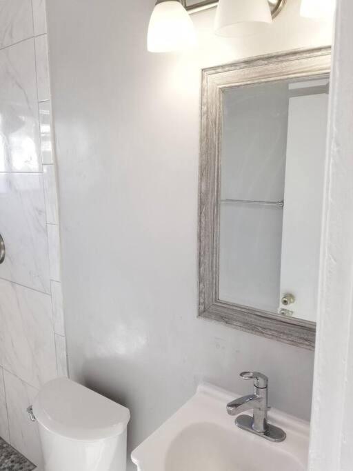 Ultra Glam Apartment 5 Miles From Hard Rock Casino ハリウッド エクステリア 写真